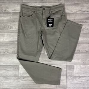 Men's Slim Straight Olive Jeans